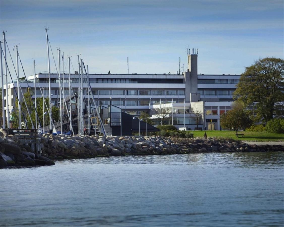 Hotel Marina Vedbaek Bagian luar foto